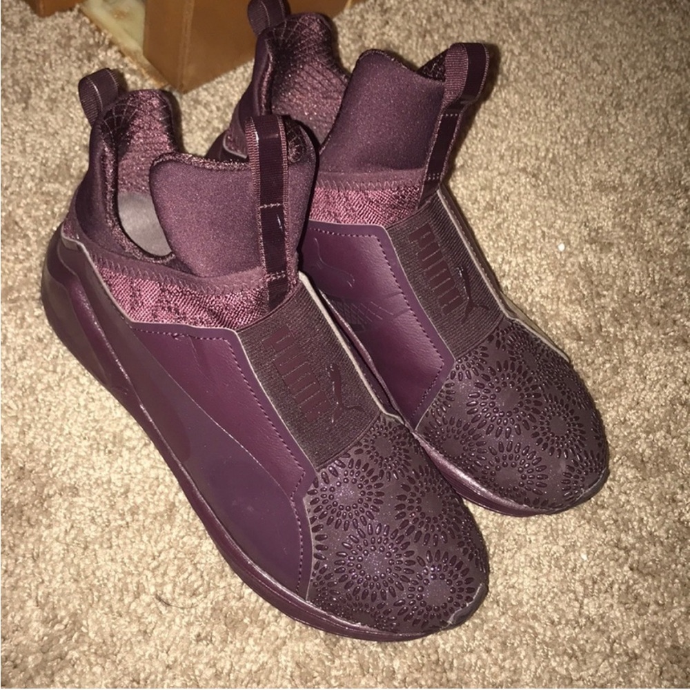 Maroon Fenty Puma Trainer